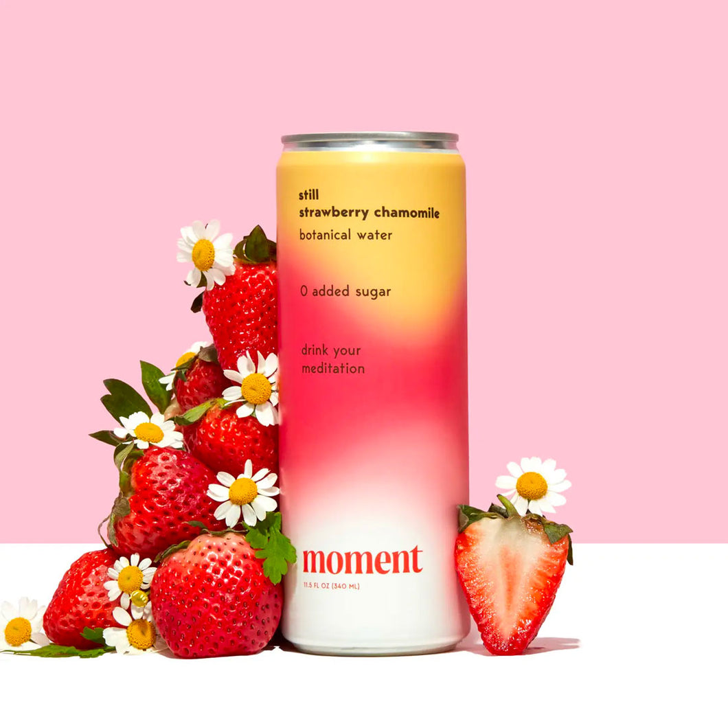 Botanical Water - Strawberry Chamomile (NA DRINK) / MOMENT